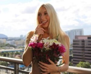 Kay Lovely Wiki, Bio, Salary, Boyfriend, Family & luxury lifestyle 2022