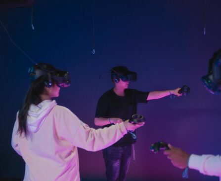 friends playing a virtual reality game together